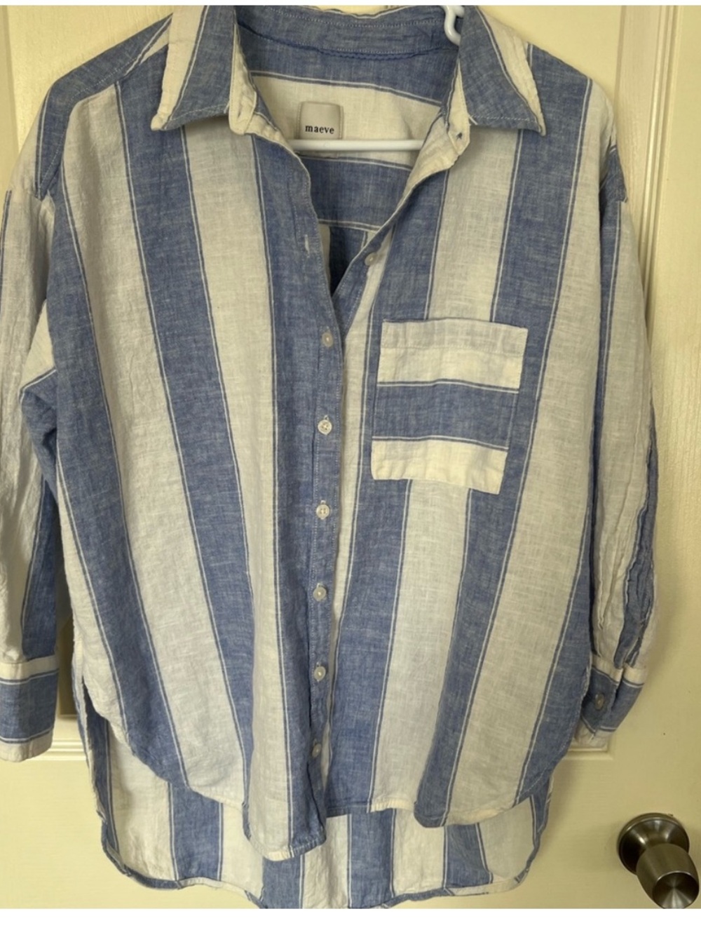 Maeve The Bennet Button Down
Linen/Cotton Blend Shirt - size Small / Medium - Picture 8 of 9